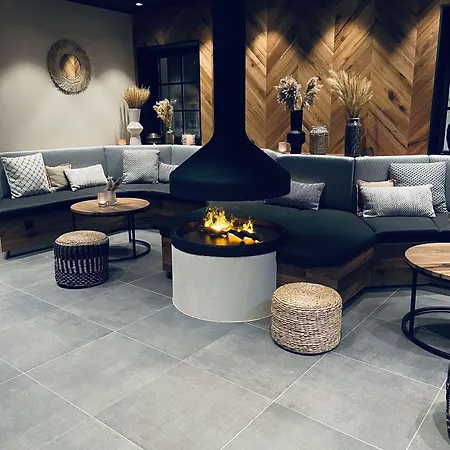 Johann 4* שלאדמינג