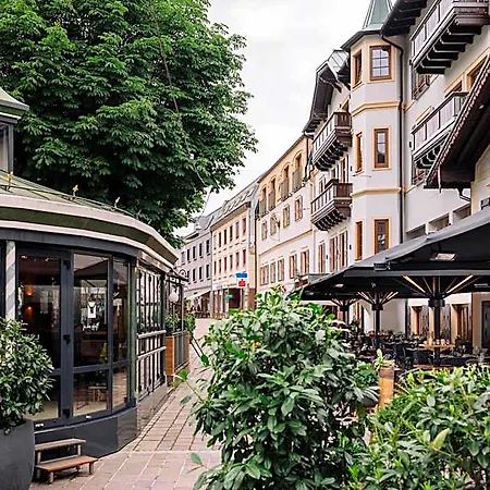Johann Hotel